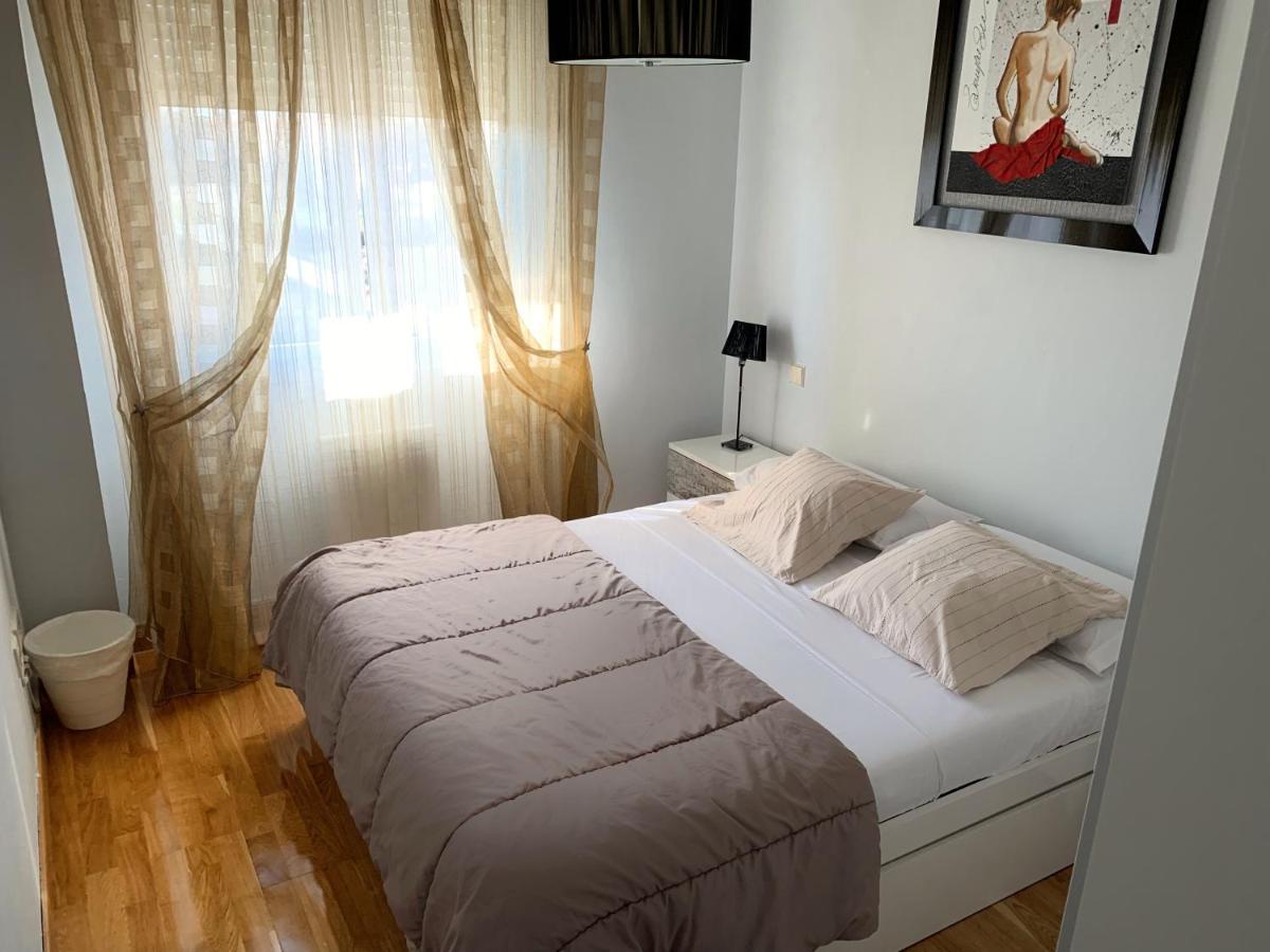 Apto Alma Parking Y Piscina Gratis Saragossa Exterior foto